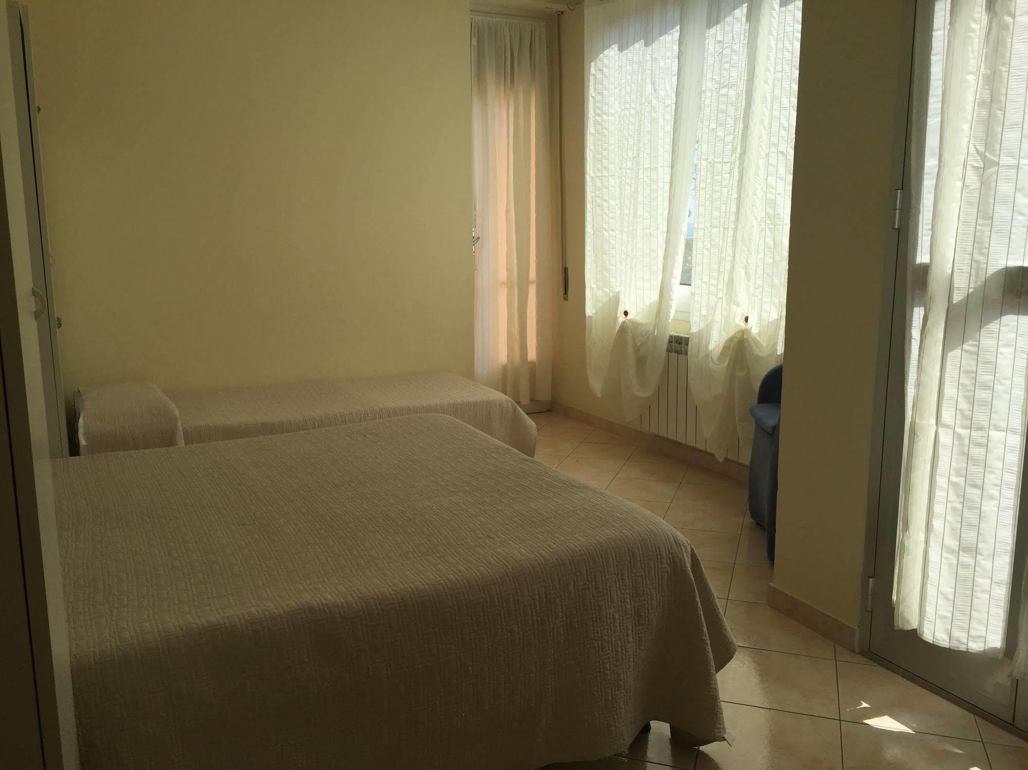 Hotel Lora Rda Luxury Bordighera Exteriér fotografie