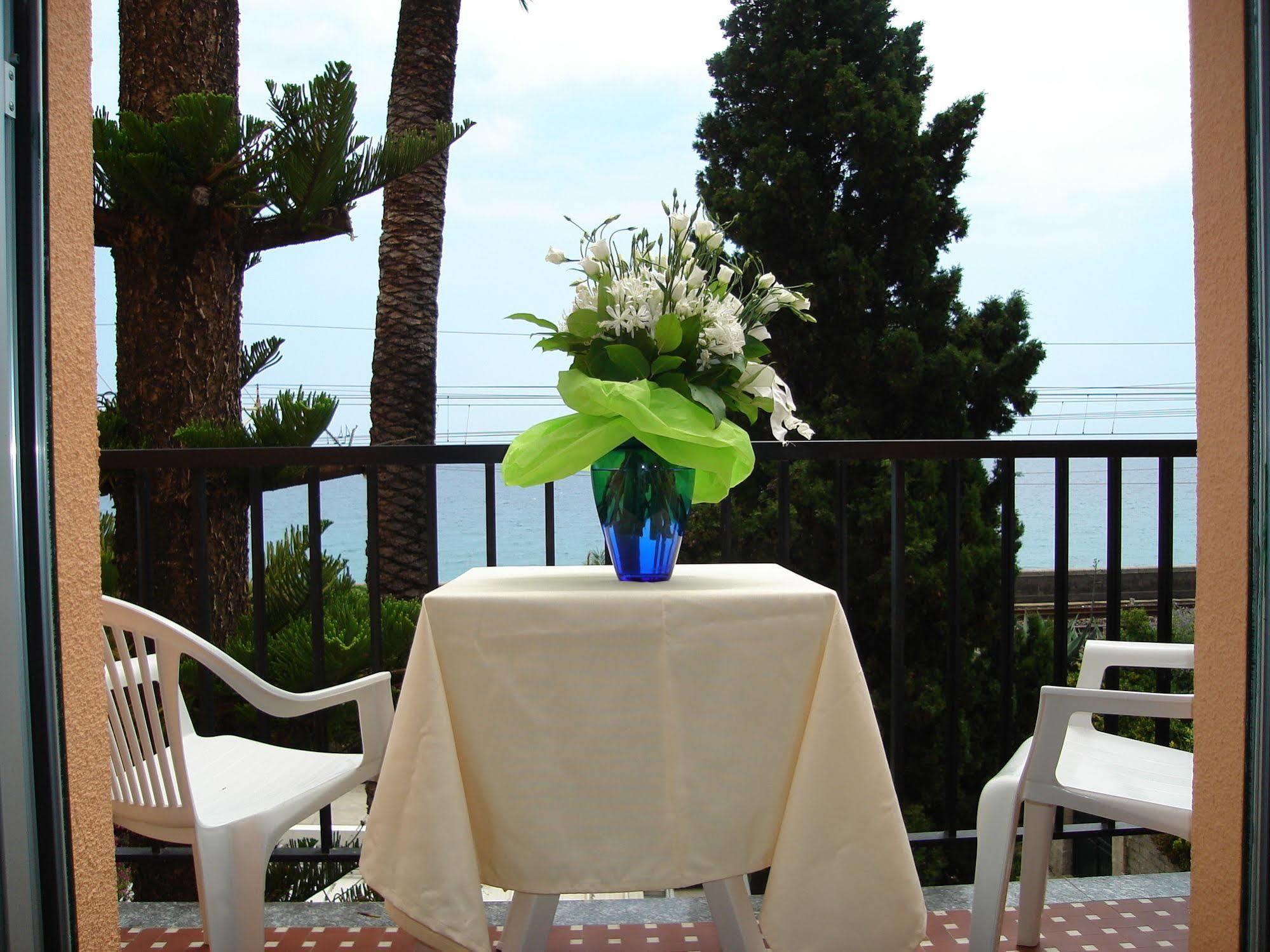 Hotel Lora Rda Luxury Bordighera Exteriér fotografie