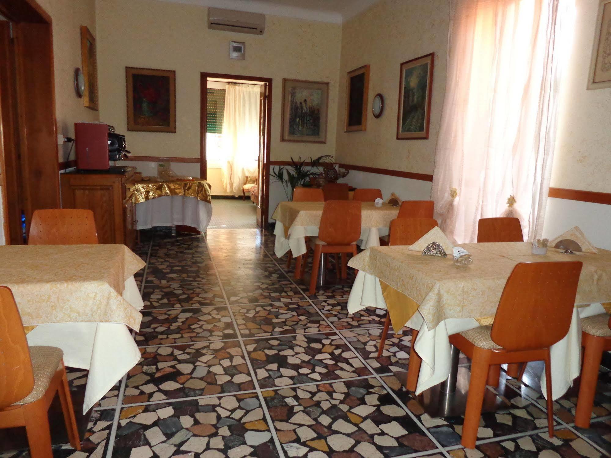 Hotel Lora Rda Luxury Bordighera Exteriér fotografie